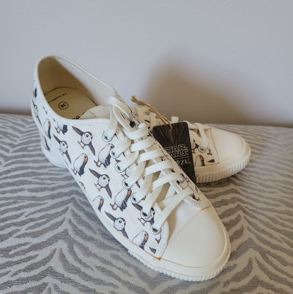 NIB Limited Edition Po-Zu Star Wars Porg Canvas Sneakers/Shoes (Size US 8)